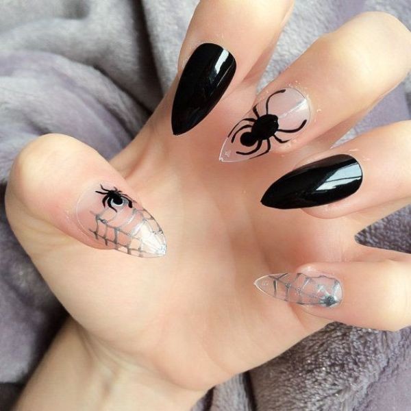 85+ Seriously Spooky Halloween Nail Art Ideas 69 halloween nail ideas 60 85+ Seriously Spooky Halloween Nail Art Ideas - 69