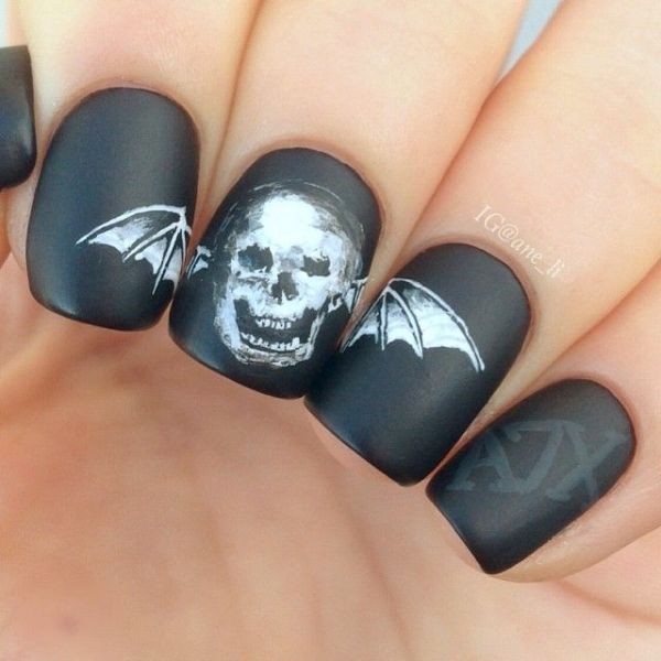 halloween nail ideas 64 85+ Seriously Spooky Halloween Nail Art Ideas - 73
