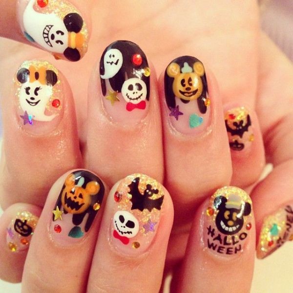 85+ Seriously Spooky Halloween Nail Art Ideas 88 halloween nail ideas 79 85+ Seriously Spooky Halloween Nail Art Ideas - 88