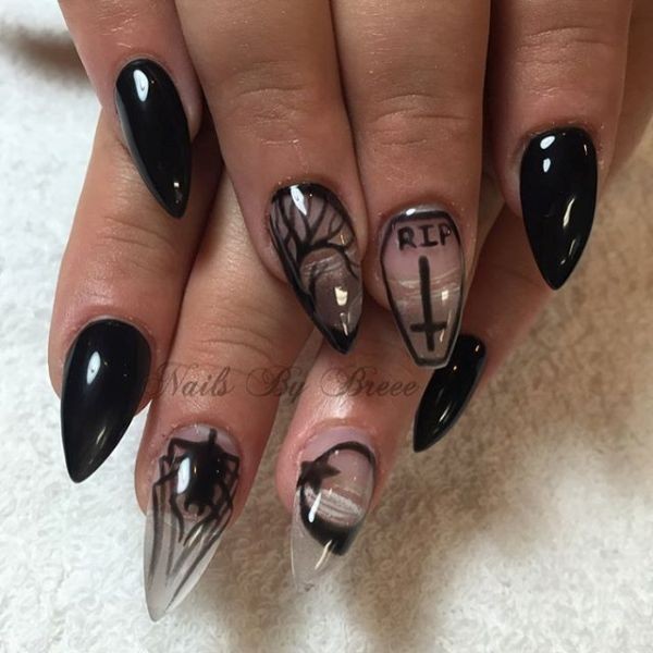 85+ Seriously Spooky Halloween Nail Art Ideas 90 halloween nail ideas 81 85+ Seriously Spooky Halloween Nail Art Ideas - 90