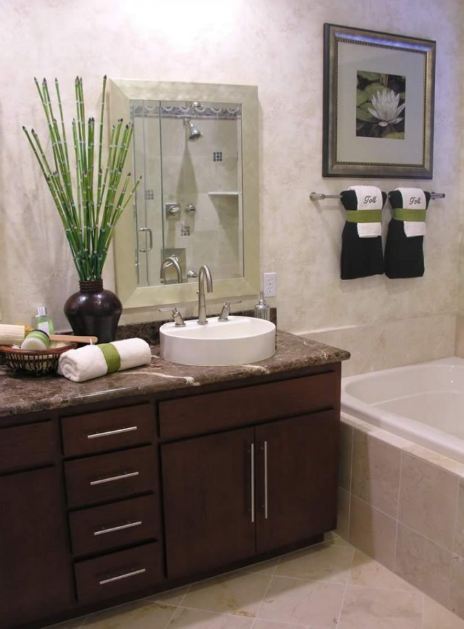 7 Unique Ways to Get Luxury Hotel Bathroom at Home 10 plant bamboo bathroom 7 Unique Ways to Get Luxury Hotel Bathroom at Home - 10
