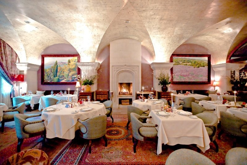 restaurant equipment 1 Top 10 Steps You Need to Take Before Starting a Restaurant Business - 29