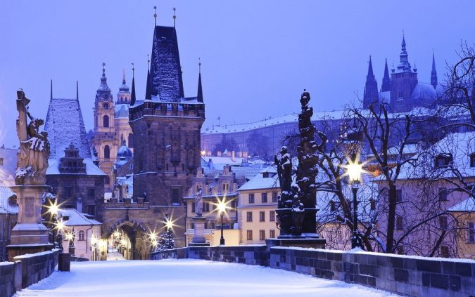 Top 10 Things to Do in Prague Evenings 6 Charles Bridge prague Top 10 Things to Do in Prague Evenings - 6