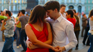 Couples dancing Salsa 5 Must-have Moments Every Couple Should Experience - 7