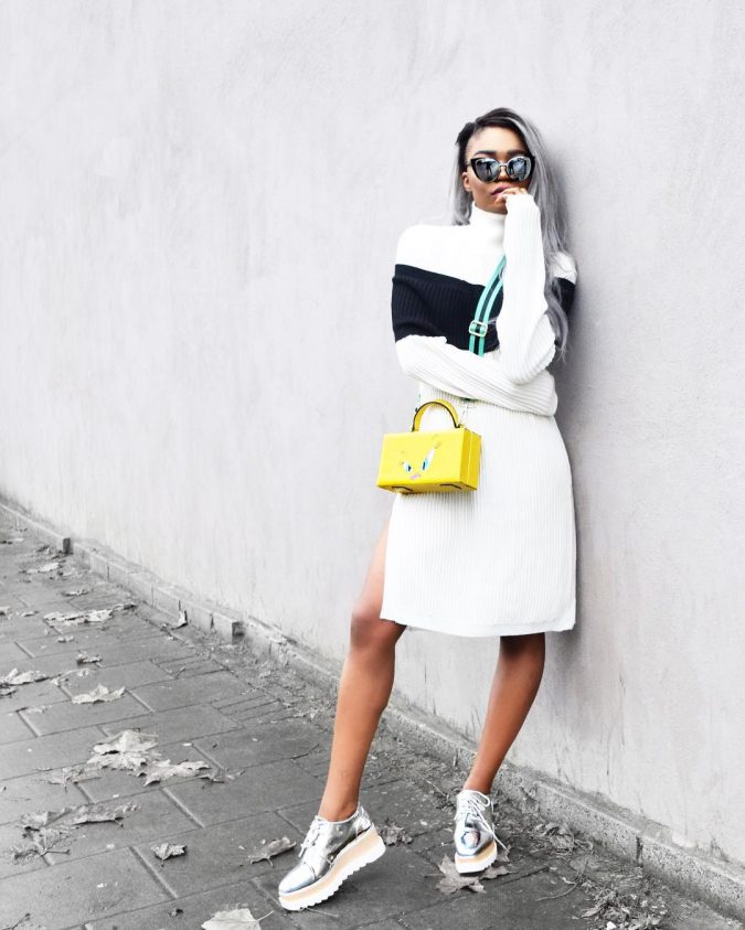 Know What's In and Out in the Fashion World 5 Flatform shoes 2 Know What's In and Out in the Fashion World - 5
