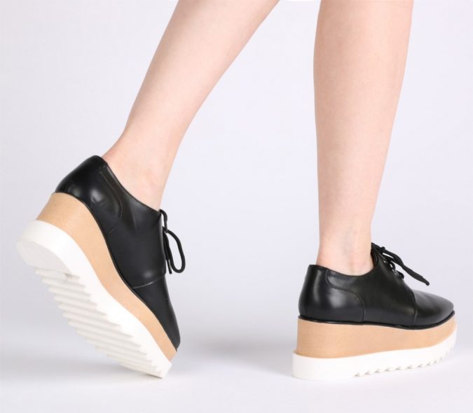 Know What's In and Out in the Fashion World 4 Flatform shoes Know What's In and Out in the Fashion World - 4