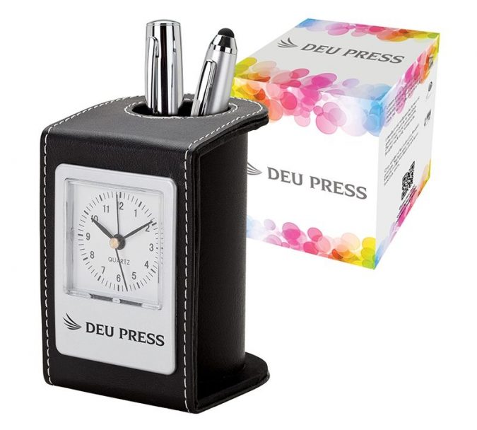 15 Best Things to Consider Before Presenting a Gift 14 Stationery items gift 15 Best Things to Consider Before Presenting a Gift - 14