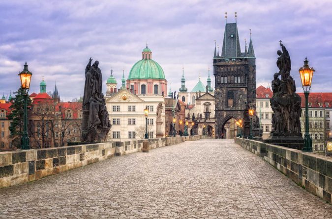 Top 10 Things to Do in Prague Evenings 5 charles bridge Brague Top 10 Things to Do in Prague Evenings - 5