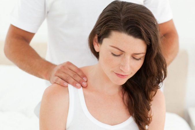 5 Must-have Moments Every Couple Should Experience 13 couple massage 5 Must-have Moments Every Couple Should Experience - 13