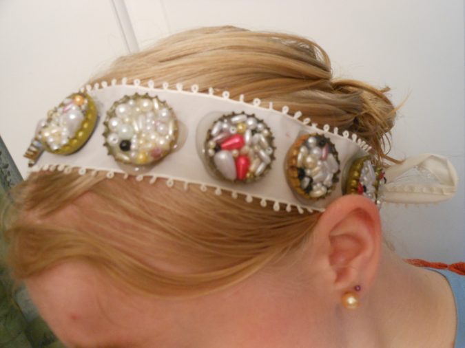 hair accessory with recycled Bottle Cap 2 Top 10 Unusual Hair Products to Use - 11