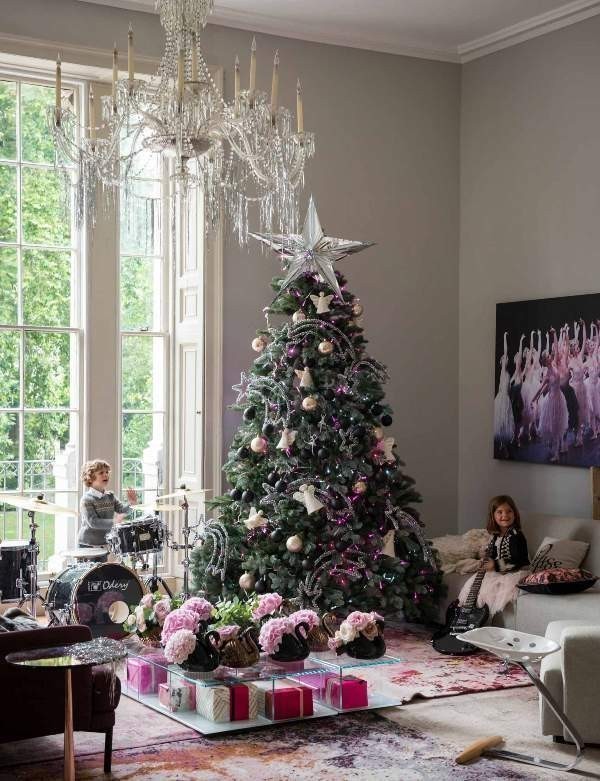 Christmas-tree-decoration-ideas-2018-125 96+ Fabulous Christmas Tree Decoration Ideas 2021/2022