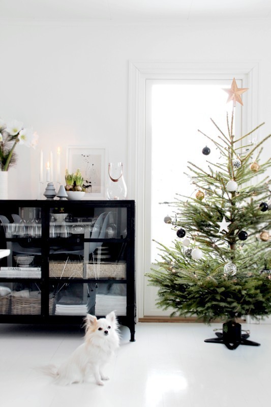 Christmas tree decoration ideas 2018 35 96+ Fabulous Christmas Tree Decoration Ideas - 36