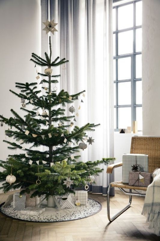 Christmas tree decoration ideas 2018 36 96+ Fabulous Christmas Tree Decoration Ideas - 37