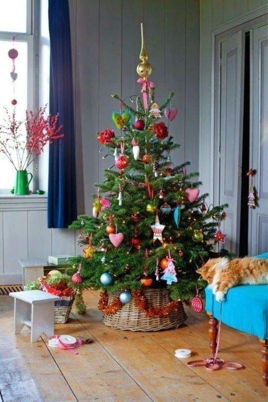 Christmas-tree-decoration-ideas-2018-37 96+ Fabulous Christmas Tree Decoration Ideas 2021/2022