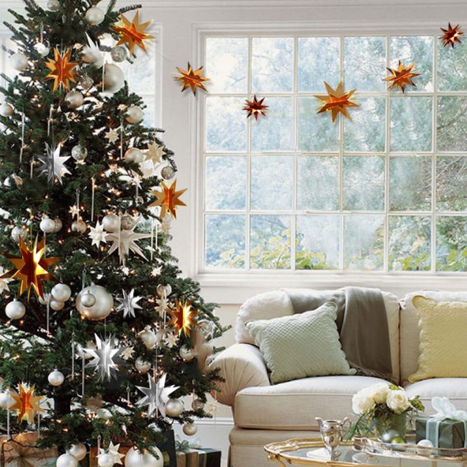 Christmas tree with 3D stars Top 10 Christmas Decoration Ideas & Trends - 11