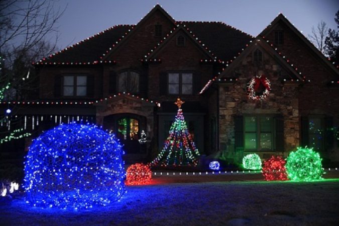 DIY Christmas Decorations Top 10 Outdoor Christmas Light Ideas - 16