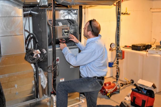 Furnace-Repair-Installation-Longmont-675x450 Top 10 US Areas Need Furnace Repair services