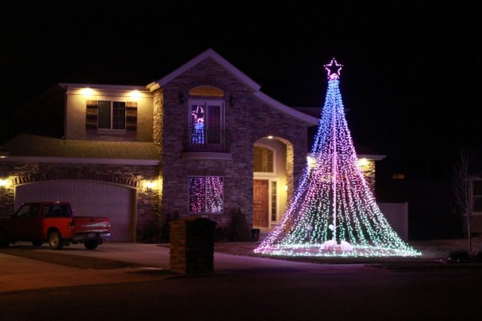 IMG 2199 1024x682 Top 10 Outdoor Christmas Light Ideas - 2