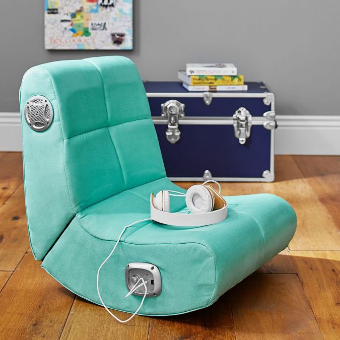 Top 10 Fabulous Christmas Gifts for Teens 11 Mini Rocker Speaker Chair Top 10 Fabulous Christmas Gifts for Teens - 11