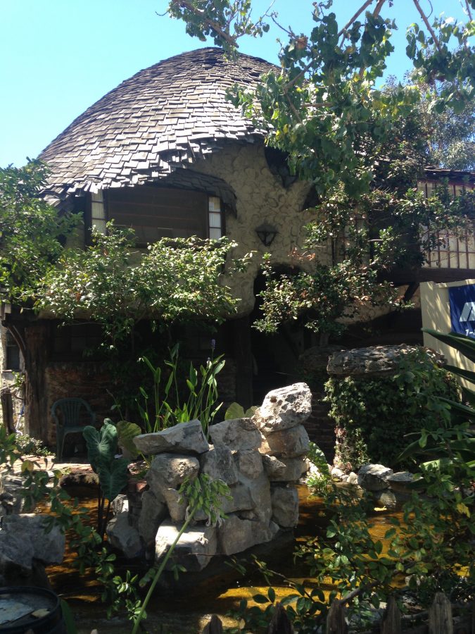 The-Hobbit-House-in-Los-Angeles-2-675x900 Top 10 Cool & Unusual Things to Do in Los Angeles