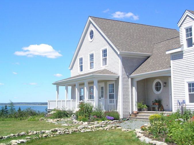 beach style front door 5 Most Inspiring Landscaping Ideas - 3