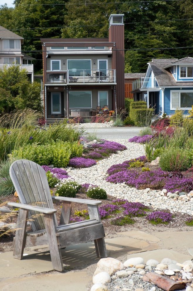 beach style home garden 5 Most Inspiring Landscaping Ideas - 4