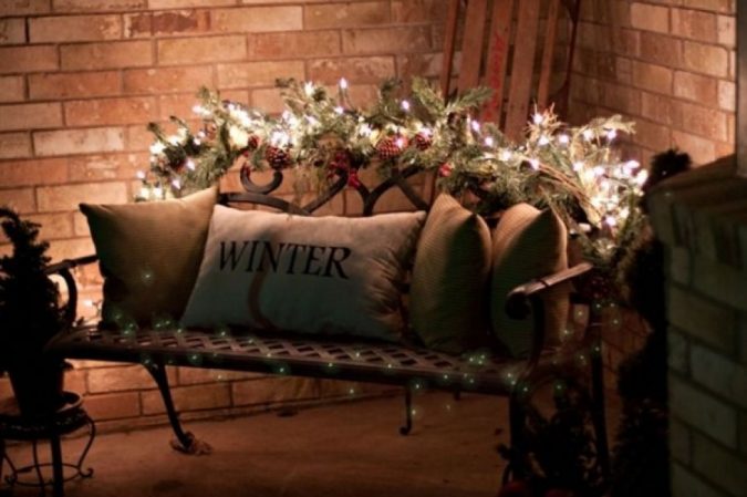christmas porch decoration Top 10 Outdoor Christmas Light Ideas - 7