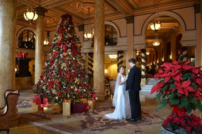 8 Festive Tips for a Christmas-Themed Wedding 15 christmas wedding in washington dc willard hotel jessica schmitt photography 8 Festive Tips for a Christmas-Themed Wedding - 15