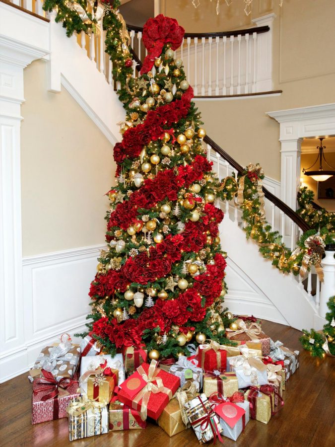floral christmas tree 2 Top 10 Christmas Decoration Ideas & Trends - 7
