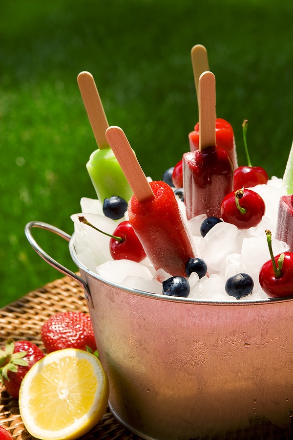 fruit popsicles garden party Top 10 Most Creative Spring Party Ideas - 10