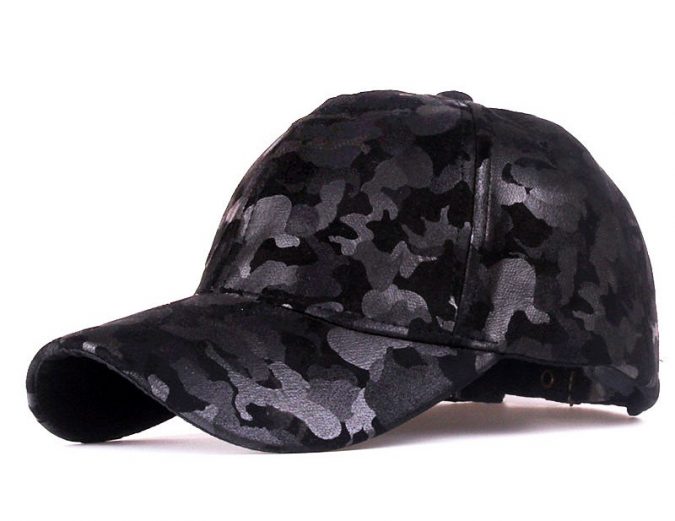 glossy and matte camouflage pattern hat for men 8 Catchy Hat Trends for Men & Women in Summer - 19