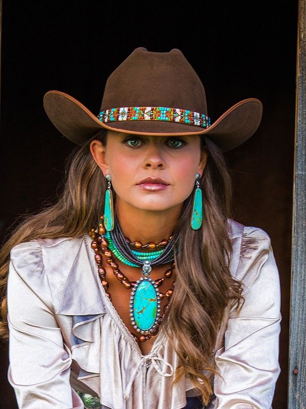 hat bands with tribal prints cowgirl style cowgirl hat 8 Catchy Hat Trends for Men & Women in Summer - 6