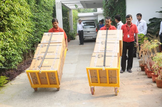 moving-and-packing-service-2-675x448 How to Find the Best Packers and Movers in Bangalore?