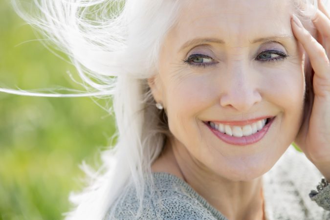 Top 10 Makeup Tricks to Look Younger 12 older women makeup Top 10 Makeup Tricks to Look Younger - 12