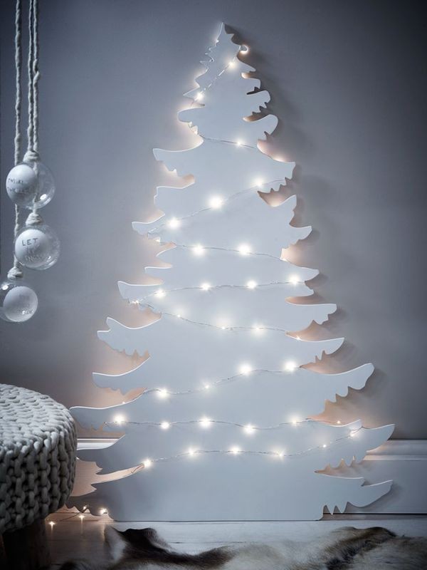 98+ Magical Christmas Light Decoration Ideas for Your Yard 110 outdoor Christmas light decoration ideas 108 98+ Magical Christmas Light Decoration Ideas for Your Yard - 110