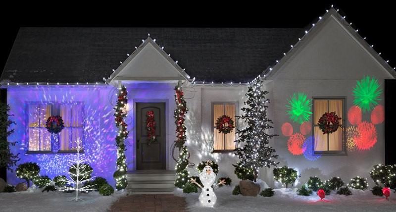 outdoor-Christmas-light-decoration-ideas-130 98+ Magical Christmas Light Decoration Ideas for Your Yard