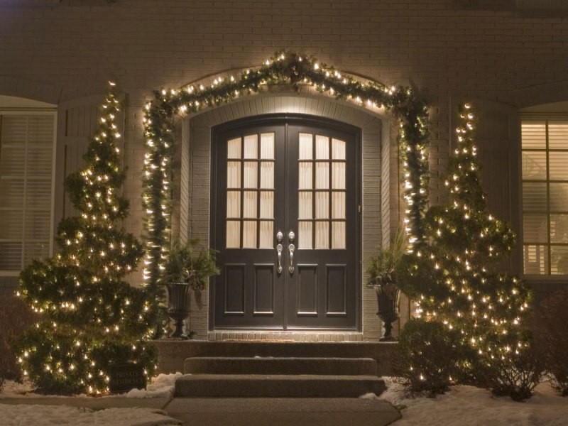 outdoor-Christmas-light-decoration-ideas-173 98+ Magical Christmas Light Decoration Ideas for Your Yard