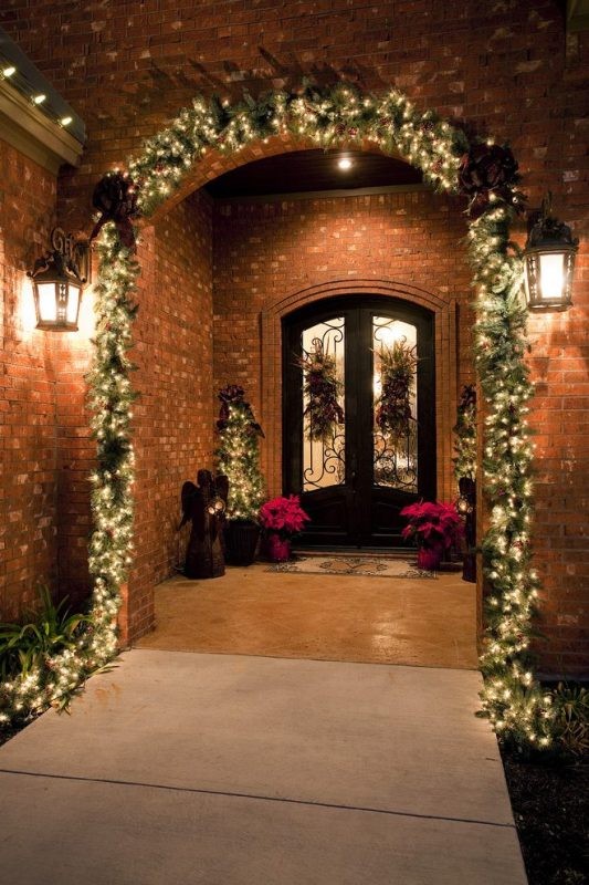 98+ Magical Christmas Light Decoration Ideas for Your Yard 21 outdoor Christmas light decoration ideas 19 98+ Magical Christmas Light Decoration Ideas for Your Yard - 21