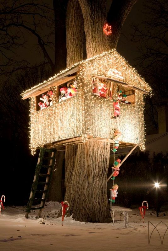 outdoor-Christmas-light-decoration-ideas-24 98+ Magical Christmas Light Decoration Ideas for Your Yard