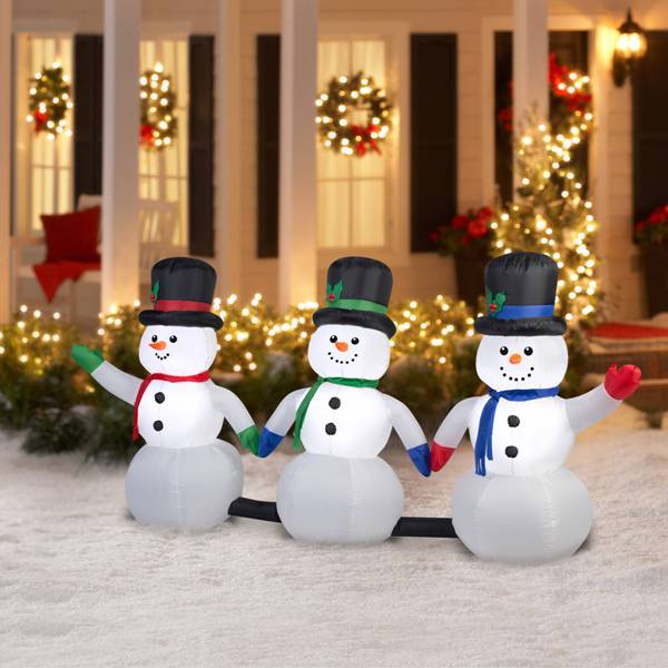 98+ Magical Christmas Light Decoration Ideas for Your Yard 53 outdoor Christmas light decoration ideas 51 98+ Magical Christmas Light Decoration Ideas for Your Yard - 53