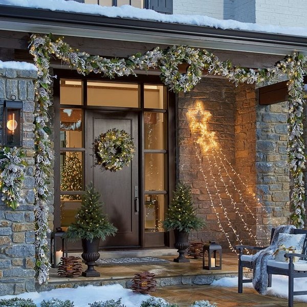 98+ Magical Christmas Light Decoration Ideas for Your Yard 56 outdoor Christmas light decoration ideas 54 98+ Magical Christmas Light Decoration Ideas for Your Yard - 56