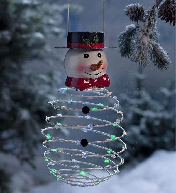 98+ Magical Christmas Light Decoration Ideas for Your Yard 77 outdoor Christmas light decoration ideas 75 98+ Magical Christmas Light Decoration Ideas for Your Yard - 77
