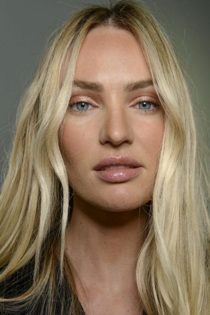 11 Exclusive Makeup Ideas for a Gorgeous Look 14 peachy eye makeup alexander wang 11 Exclusive Makeup Ideas for a Gorgeous Look - 14