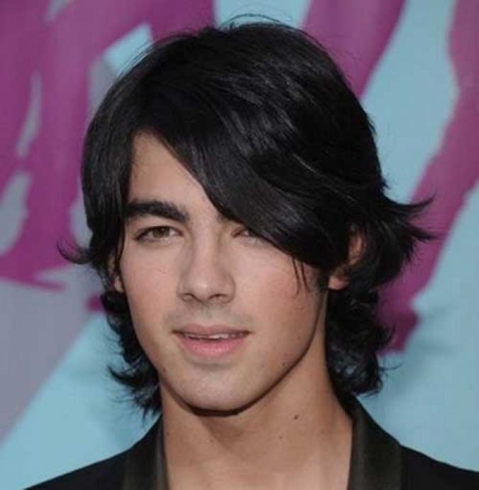 shaggy mens hairstyles Joe Jonas 7 Shaggy Hairstyles For Men - Trends List - 3