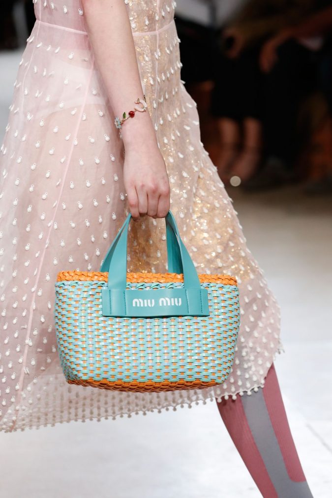 Miu Miu straw handbag 2018 runways 20+ Newest Women Handbag Trends To Boom - 23