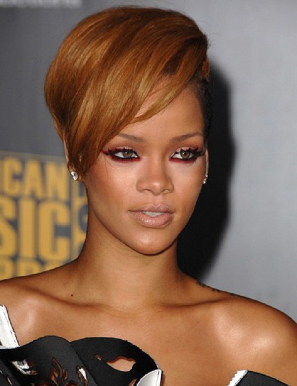 Rihanna red cat eyes makeup Top 10 Inspired Celebrity Makeup Ideas - 12