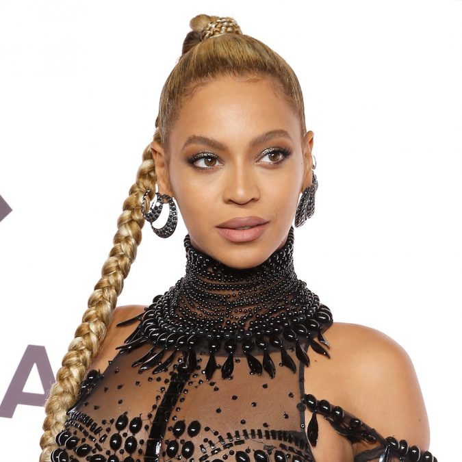 beyonce-braid-shimmering-lids-and-long-lashes-675x675 Top 10 Inspired Celebrity Makeup Ideas for 2020