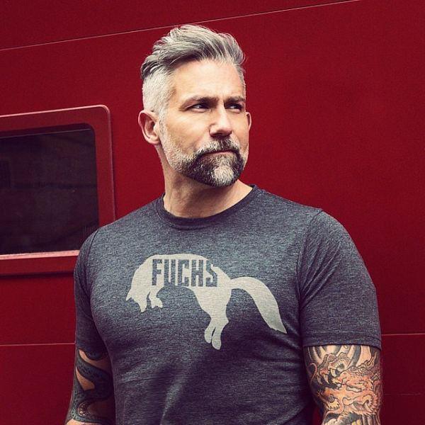 ton 8 Fashionable Hairstyles For Every Man In His 40's