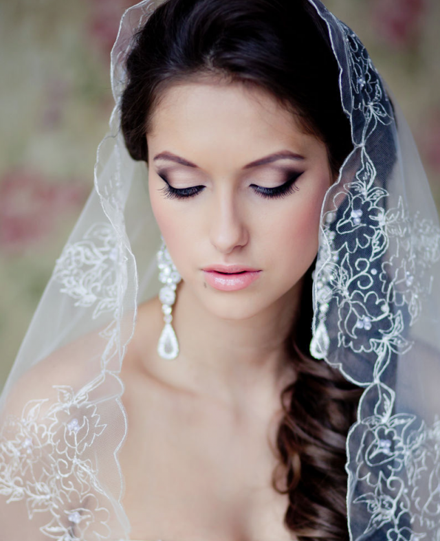 Glossy-Lips-for-Bridal-Makeup Top 10 Wedding Makeup Ideas for 2020 Brides