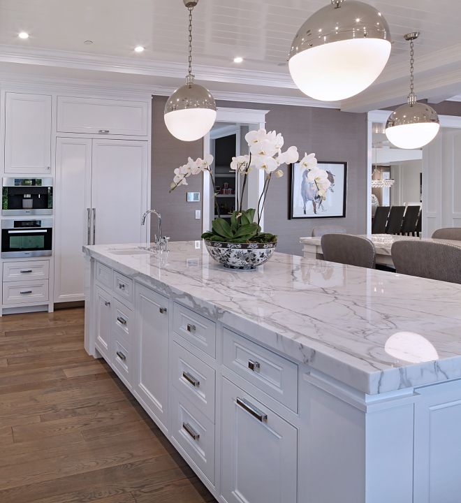 Marble kitchen countertop Top 10 Hottest Kitchen Design Trends - 20